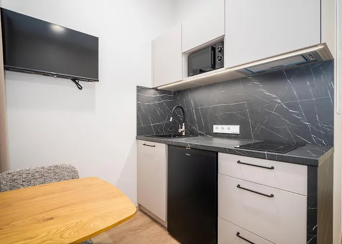 Airport-bus - 13 North - 1 Appartamento Reval