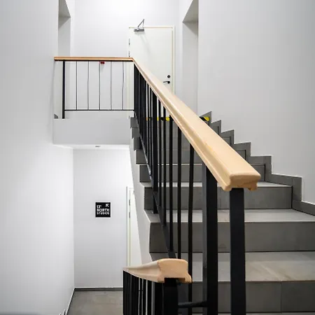 Airport-bus - 13 North - 1 Reval