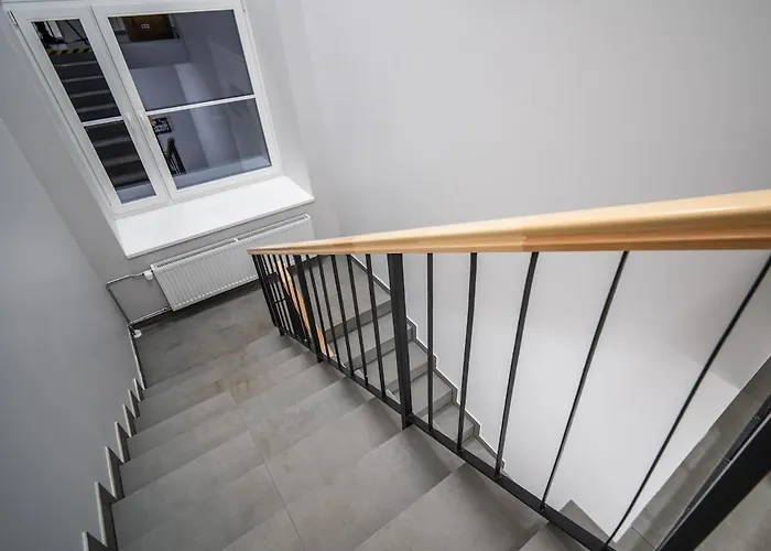 Airport-bus - 13 North - 1 Apartment *